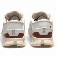 حذاء On Cloud X4