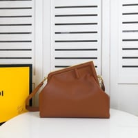 شنطة فيندي Fendi First