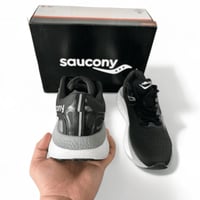 حذاء ساكوني ترايمف 22 Saucony