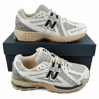 NEW BALANCE 1906L