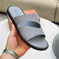 صندل لوربيان Loro Piana