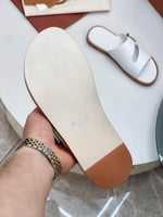 صندل لوربيان Loro Piana