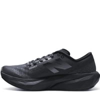 New Balance FuelCell Rebel v4