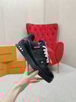 حذاء Louis Vuitton