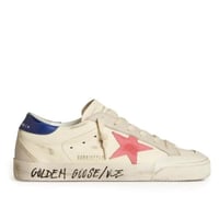 Golden Goos جولدن جوس