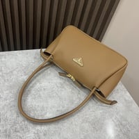 شنطة برادا دارلينج Prada Darling