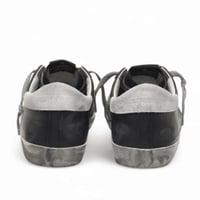 Golden Goos جولدن جوس