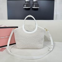 شنطة ميو ميو آيفي Miu Miu IVY