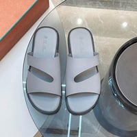 صندل لوربيان Loro Piana