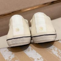 Golden Goos جولدن جوس