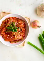 ملفوف بصلصة الكمتشي الحارة 80جرام _ كوريا