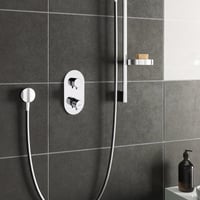 توصيلة دش نحاسية مطلية بالكروم بتصميم أنيق