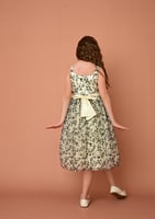 فستان بناتي