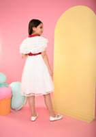 فستان اطفال ابيض فيونكه