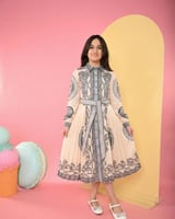 فستان بناتي