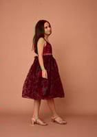 فستان بناتي