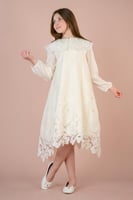 فستان بناتي