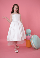 فستان اطفال ابيض فيونكة