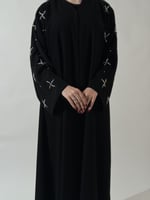 عباية جود تطريز أبيض