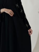 عباية جود تطريز أبيض