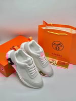 سنيكرز هيرمس