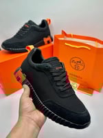 سنيكرز هيرمس