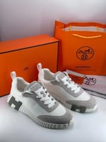 سنيكرز هيرمس