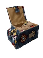 عزبة الشاي الفاخرة – صندوق الكيف