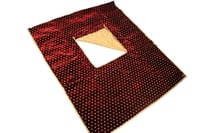 فرشة ارضية مع فتحة للنار