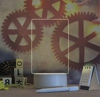 لوحة رسائل مضيئة بتقنية LED، تتميز بلوحة أكريليك ش...