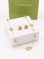 طقم فان كليف