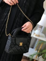M. شنطة CHANEL