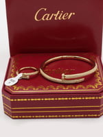 اساور كارتير