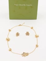 طقم فان كليف