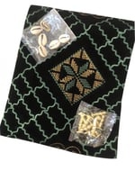 أخضر غامق كامل