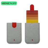 رمادي بأحمر