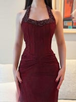 فستان سهره باللون العودي