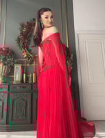 فستان احمر بكسرات سهره