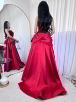 فستان عودي مخمل