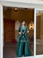 جلابيه عسيريه مخمل مع الطرح