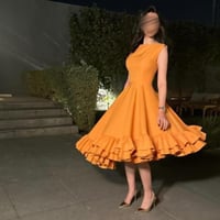 فستان ناعم بلون مميز للعيد