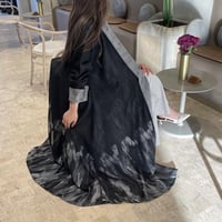 كلوش مموج مع ثنية من الامام والاكمام