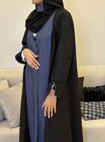 جوخ نص كلوش مع جينز من الأمام