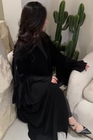 نص كلوش مع اكمام كلوش من الشيفون المنقط