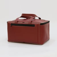 عزبة الكرم جلد لون عنابي