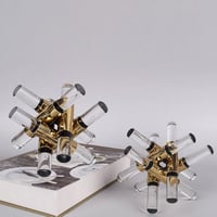 تحفة كرستال وحديد