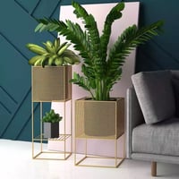 مركن حديد ذهبي