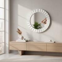 مرايا ديكور أبيض