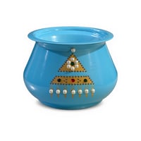 قدر تقديم عقود