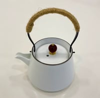 إبريق بورسلان حجم صغير